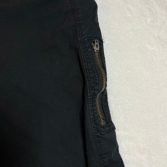 Chico's Mid Rise Embellished Cargo Crop Pants Size Small/6 (Chico's Size 0.5) - Picture 8 of 12